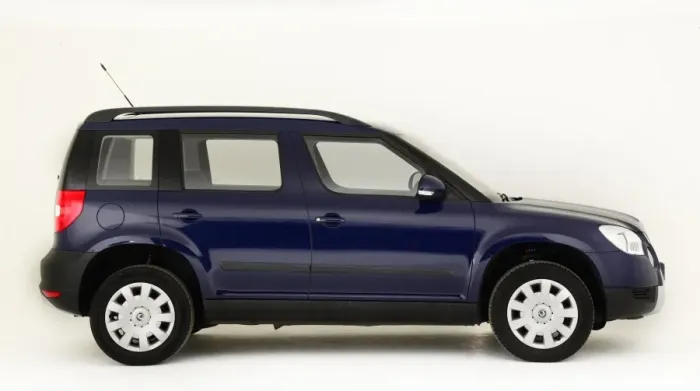 Framed Print : Skoda Yeti 2010