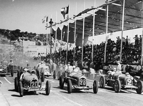 Start Nice GP 1934 Nuvolari in 2, Maserati 8CM