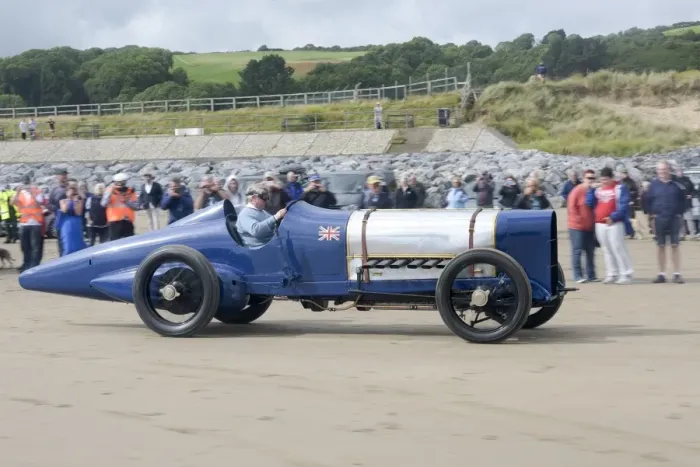 Framed Print : Sunbeam 350 hp driven by Ian Satnfield, National Motor Museum Chief engineer at Pendine