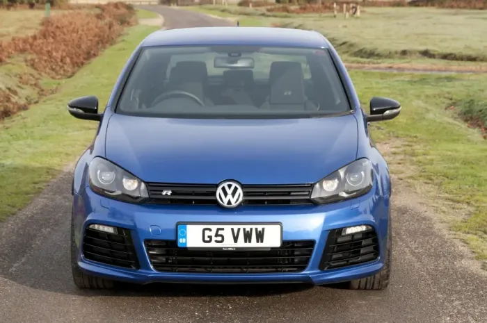 Framed Print : Volkswagen Golf R 2. 0l TSI 2011 Framed Print : Volkswagen Golf R 2. 0l TSI 2011