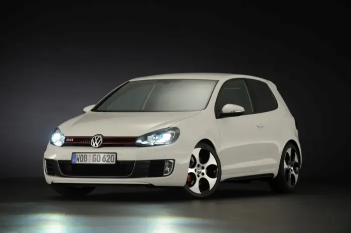 Framed Print : VW Golf GTI mk 6 2008