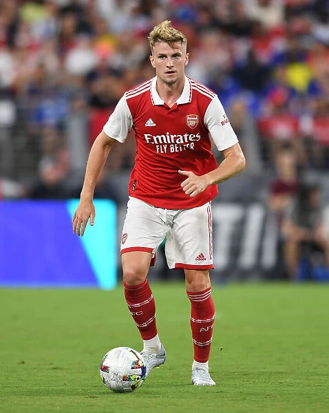 Rob Holding Stands Firm: Arsenal's Defensive Battle against Everton in Pre-Season Clash