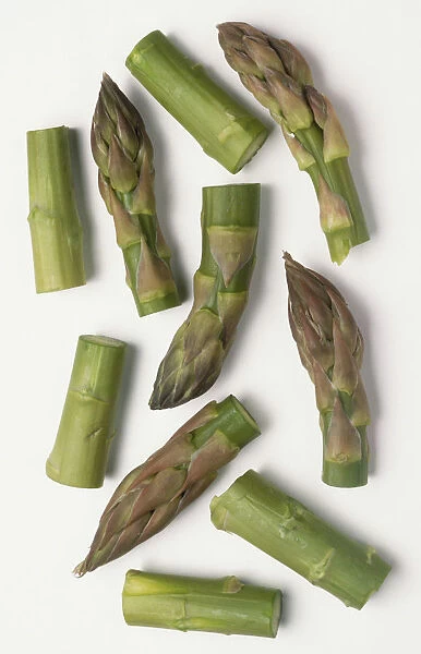Asparagus officinales, green Asparagus, cut into pieces