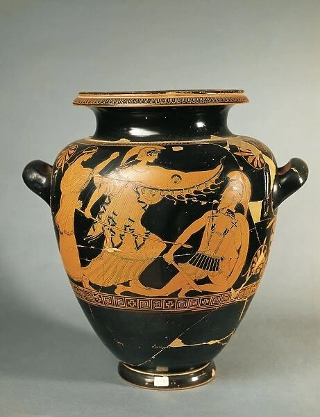 Italy, Apulia, Attic vase depicting Athena fighting, painted by the Painter of Altamura