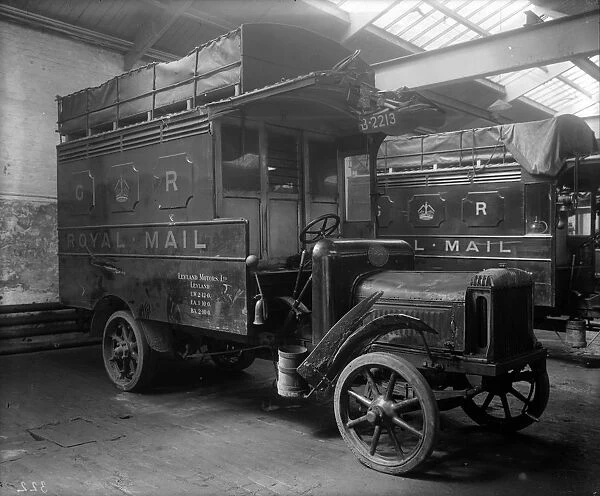 Mail Van. 1913: A Royal Mail van, made by Leyland motors in Lancashire 