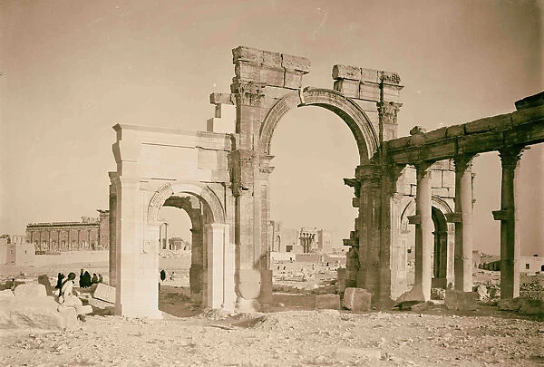 Palmyra Triple archway French restoration work