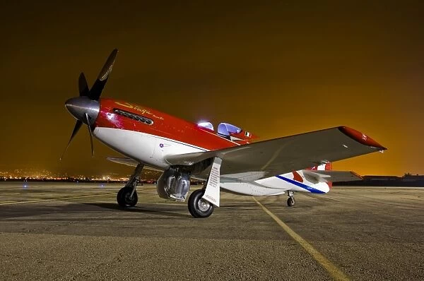Strega, a highly modified P-51D Mustang racer