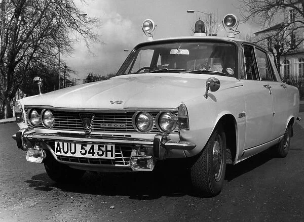 1969 Rover 3500 P6B police car. Courtesy B. M. I. H. T. Creator: Unknown