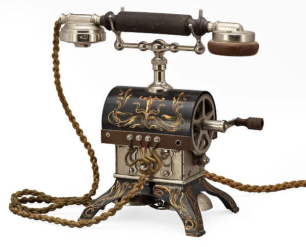 Russian table telephone by Firma Geisler, St Petersburg, 1890s