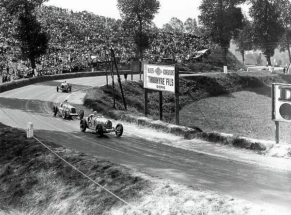1934 Dieppe Grand Prix. Dieppe, France. 22 July 1934. Jean Gaupillat (Bugatti T51) leads Goffredo Zehender (Maserati 8CM) and Tim Rose-Richards (Bugatti T51). World Copyright: LAT Photographic Ref: Autocar C4328