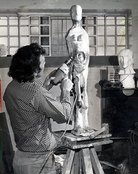 Jimmy Boyle working on sculpture. Circa 1990