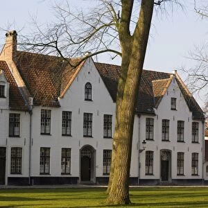 The Begijnhof (Convent), UNESCO World Heritage Site, Bruges, Belgium, Europe