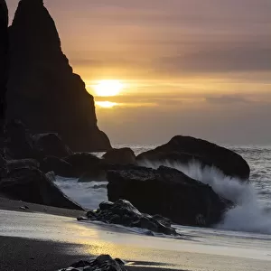 Sunrise at Reynisdrangar, Vik i Myrdal, Southern Iceland, Iceland, Northern Europe