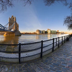 UK, London, Tower Bridge over River Thames