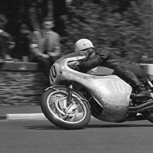 Bob McIntyre (Honda) 1962 Junior TT
