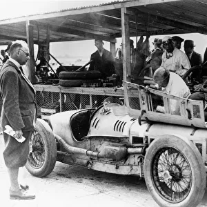 1st British GP at Brooklands 1926. A7932