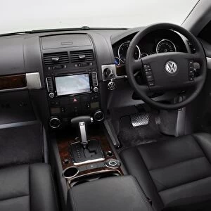 2009 Volkswagen Touareg V6 Tdi interior