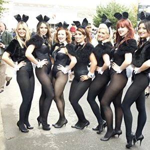 2011 Goodwood Revival, Bunny Girls