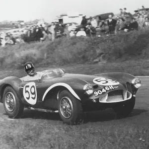 Aston Martin DB3S Graham Hill, Brands Hatch Unlimited Sports Car race 19. 5. 1957 Aston Martin DB3S Graham Hill, Brands Hatch Unlimited Sports Car race 19. 5. 1957