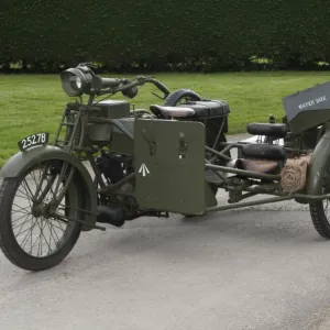 E01527 1917 Vickers Clyno Combination