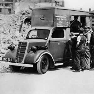 Ford E83W 10cwt emergency food van 1944