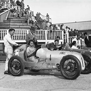 Kaye Petre Austin 7 team Brooklands 1937