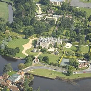 Palace House and Beaulieu grounds from the air