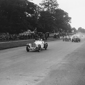 Rudolph Caracciola in Mercedes Benz leads 1930 Irish GP