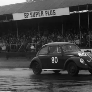 VW Beetle, M. J. Griffin. Goodwood 34th members meeting 25. 4. 1959
