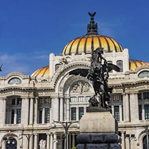 Pegasus statue in front of Palacio de Bellas Artes, Mexico City, Mexico