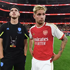 Arsenal and FC Barcelona Face Off in Pre-Season Friendly at SoFi Stadium: Declan Rice and Emile Smith Rowe Celebrate