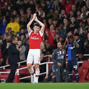 Arsenal's Kieran Tierney Applauds Fans After Carabao Cup Win vs. Nottingham Forest