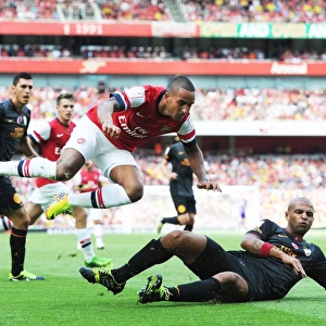 Theo Walcott (Arsenal) Felipe Melo (Galatasaray). Arsenal 1: 2 Galatasaray. Emirates Cup Day Two