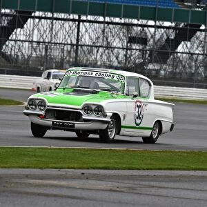 CM6 6816 Nic Strong, Ford Consul Classic