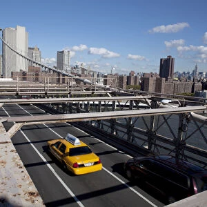 NEW YORK AS A FAMILY- New York / Manhattan&Brooklyn, Brooklyn Bridge, view across the East river and toward Manhattan