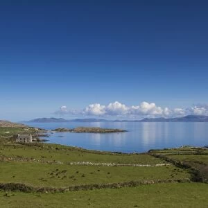 Ring of Kerry, view of the Irish Sea as seen from Coomatloukane, County Kerry, Ireland, Europe