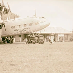 Uganda Entebbe Plane landed aerodrome 1936