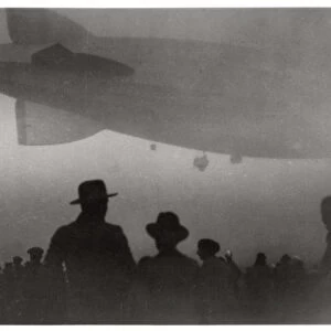 Zeppelin LZ 126 ascending in fog, c1924-1933 (1933)