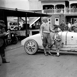 B. A. R. C. 1926 Brooklands Autumn Meeting. Malcolm and Donald Campbell