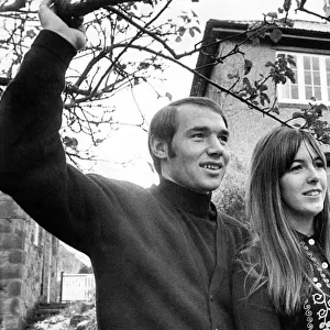 Newcastle United player Bryan Pop Robson with his wife Maureen 12 November 1969