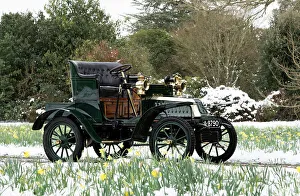 1904 De Dion Bouton Model Q in snow at Beaulieu 1904 De Dion Bouton Model Q in snow at Beaulieu