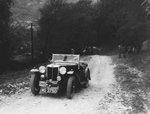 Classic British Sports Car Prints: 1934 MG Magnette Nailsworth Ladder