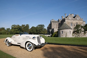 Images Dated 2011 October: 1935 Auburn 851