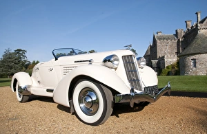 Images Dated 2011 October: 1935 Auburn 851