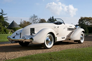 Images Dated 2011 October: 1935 Auburn 851