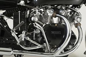 Images Dated 2014 February: 1955 Vincent Black Shadow D series