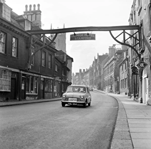 Images Dated 19th May 2015: 1959 Mini outside George Hotel, Stamford, Lincolnshire