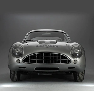 Aston Martin DB4