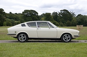 Images Dated 2011 July: 1973 Audi 100 Coupe