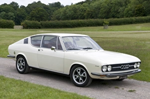 Images Dated 2011 July: 1973 Audi 100 Coupe